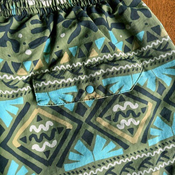 Patagonia patterned Baggies shorts M - Picture 9 of 10